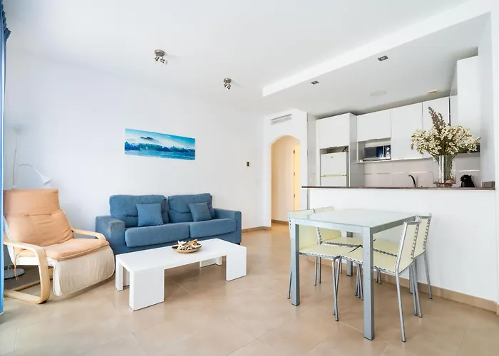 Apartamentos Delamar